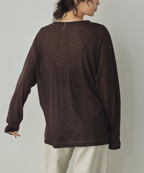 hunch(ハンチ)の「微配色ステッチ シアーワッフルトップス(Tシャツ/カットソー・レディース・ダークブラウン/レッド/ライトベージュ・FREE)」の12枚目の写真