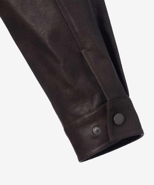 MINDBRIDGE（マインドブリッジ）の「[COUTURE] ブラウンウォッシュドレザー ジップアップ セミオーバーサイズ トラッカージャケット（ライダースジャケット・メンズ・ブラウン・100/110/95/105）」の11枚目の写真