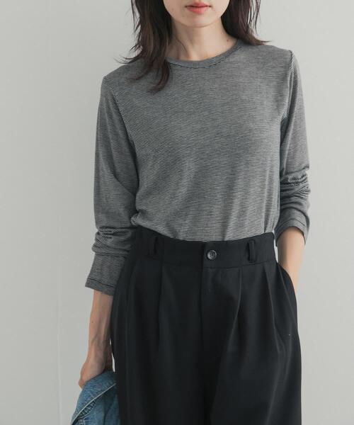 URBAN RESEARCH DOORS(アーバンリサーチドアーズ)の「カシミヤシルク混クルーネックカットソー(Tシャツ/カットソー・レディース・グレー系その他/オフホワイト/ブラック系その他・FREE)」の13枚目の写真