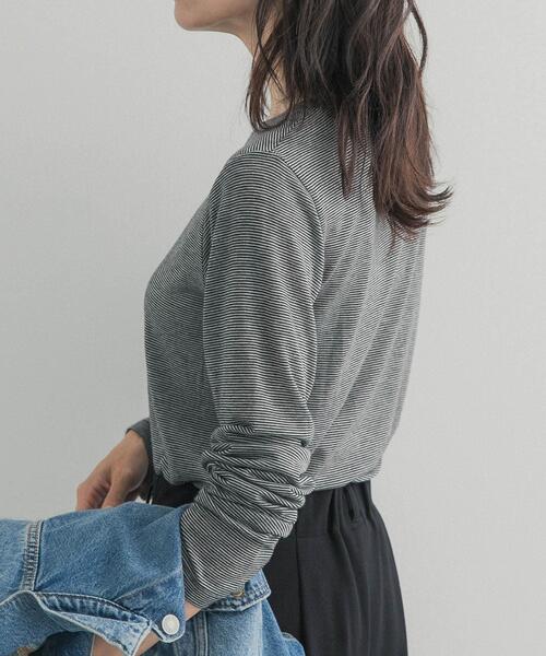 URBAN RESEARCH DOORS(アーバンリサーチドアーズ)の「カシミヤシルク混クルーネックカットソー(Tシャツ/カットソー・レディース・グレー系その他/オフホワイト/ブラック系その他・FREE)」の14枚目の写真