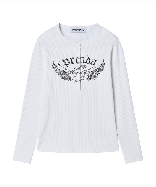 PRENDA(プレンダ)の「ウィンググラフィック ヘンリー長袖 ホワイト(Tシャツ/カットソー・レディース・その他・FREE)」の4枚目の写真