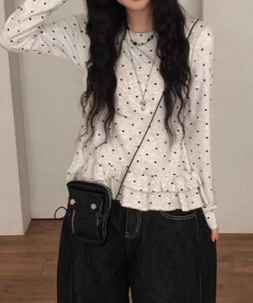 semplice(センプリチェ)の「カットソー【韓国ファッション】(Tシャツ/カットソー・レディース・グレー・L/M)」の4枚目の写真