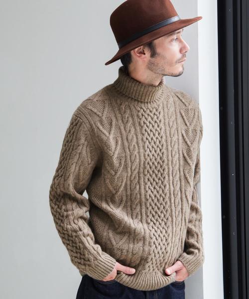 green label relaxing（グリーンレーベルリラクシング）の「BC ◎HAMI/LAMB ARAN タートルネック ニット◆（ニット/セーター・メンズ・オフホワイト/ベージュ/ネイビー・MEDIUM/SMALL/X-LARGE/XX-LARGE/LARGE）」の3枚目の写真