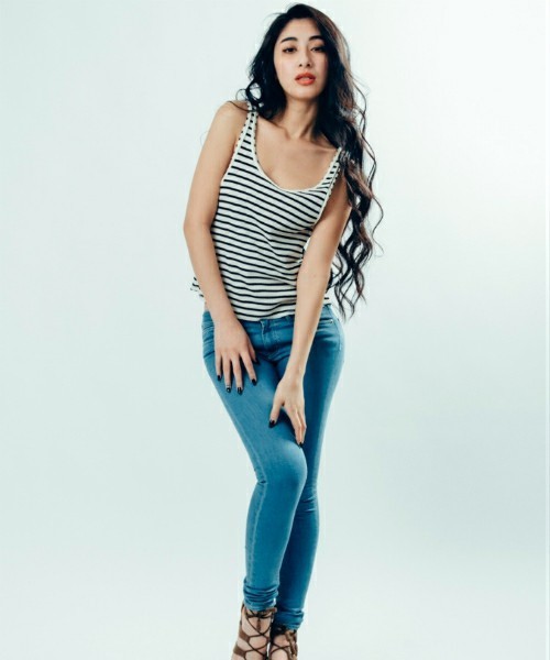 GYDA（ジェイダ）の「ワンウォッシュスキニ－デニムパンツ（デニムパンツ・レディース・ブラック/ライトブルー/インディゴブルー・X-SMALL/XX-SMALL/SMALL/MEDIUM）」の4枚目の写真