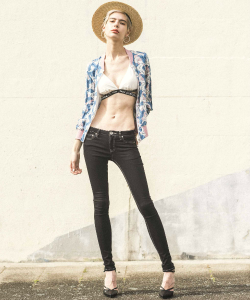 GYDA（ジェイダ）の「ワンウォッシュスキニ－デニムパンツ（デニムパンツ・レディース・ブラック/ライトブルー/インディゴブルー・X-SMALL/XX-SMALL/SMALL/MEDIUM）」の22枚目の写真