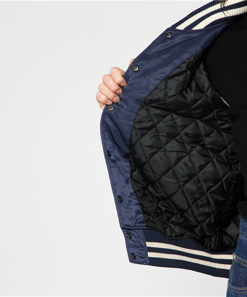 MOUSSY（マウジー）の「STARTER STADIUM M JACKET（その他アウター・レディース・ネイビー・FREE）」の2枚目の写真