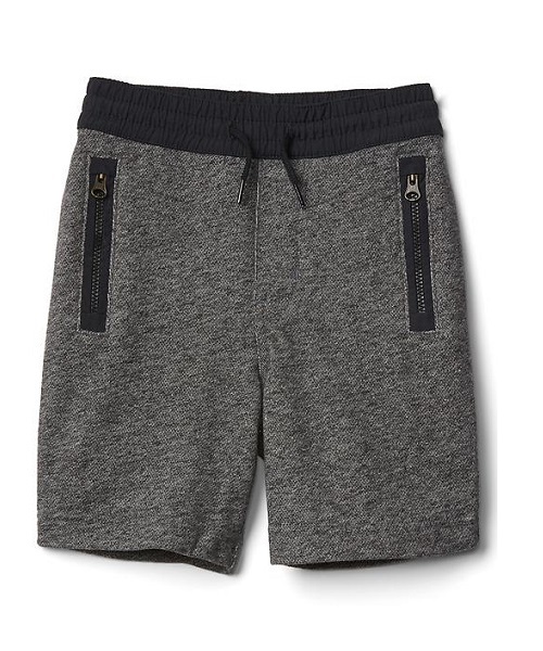 GAP(ギャップ)の「マール ジップショートパンツ(その他パンツ・キッズ・ヘザ-グレー/チャコールグレー/ネイビー・105cm/95cm/110cm/80cm/90cm/100cm)」の2枚目の写真