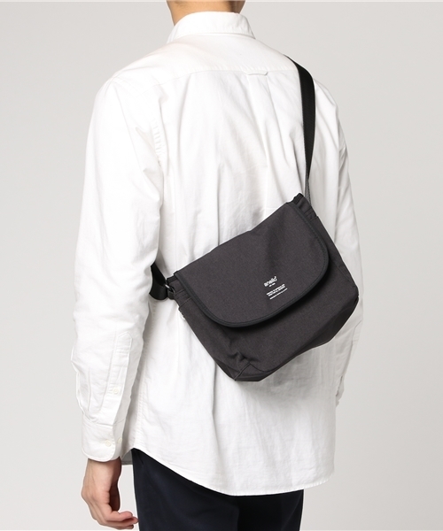 anello（アネロ）の「WEGO/anello高密度杢調ショルダーバッグ（ショルダーバッグ・メンズ・ブラック/ネイビー/ピンク/グレー/ブラウン/ブルー・FREE）」の17枚目の写真