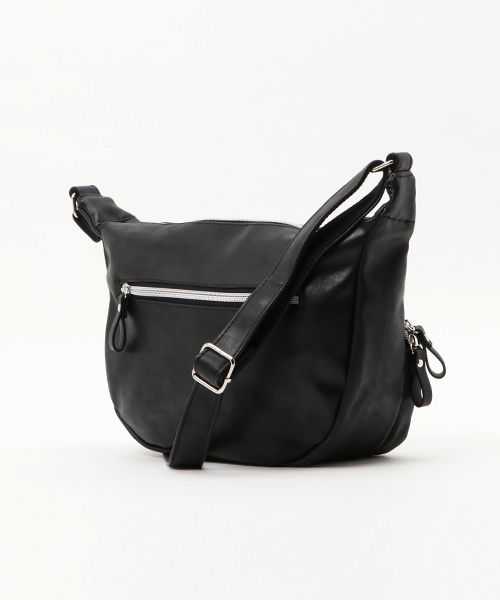 WEGO（ウィゴー）の「WEGO/フェイクレザー半月ミニショルダーバッグ（ショルダーバッグ・メンズ・ネイビー/ブラウン/キャメル/ブラック・FREE）」の8枚目の写真