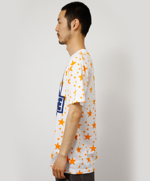 XLARGE（エクストララージ）の「S/S TEE STARS MASSIVE OG（Tシャツ/カットソー・メンズ・レッド/オレンジ/グリーン/ライトブルー・SMALL/MEDIUM/LARGE/X-LARGE）」の5枚目の写真
