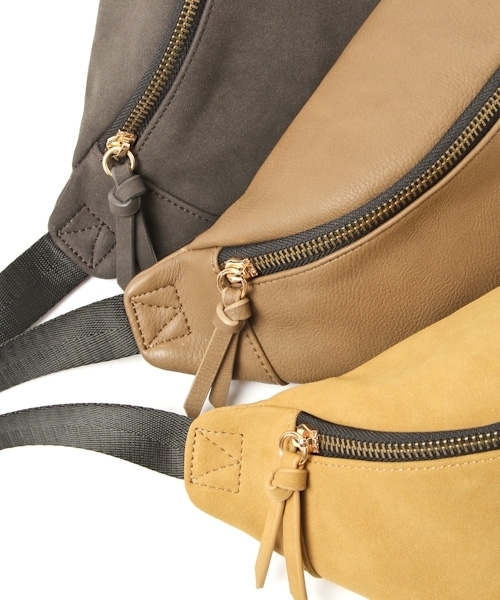 niko and...（ニコアンド）の「フェイクレザーウエストバッグ（ボディバッグ/ウエストポーチ・メンズ・ブラック/チャコールグレー/ベージュ/マスタード・FREE）」の20枚目の写真