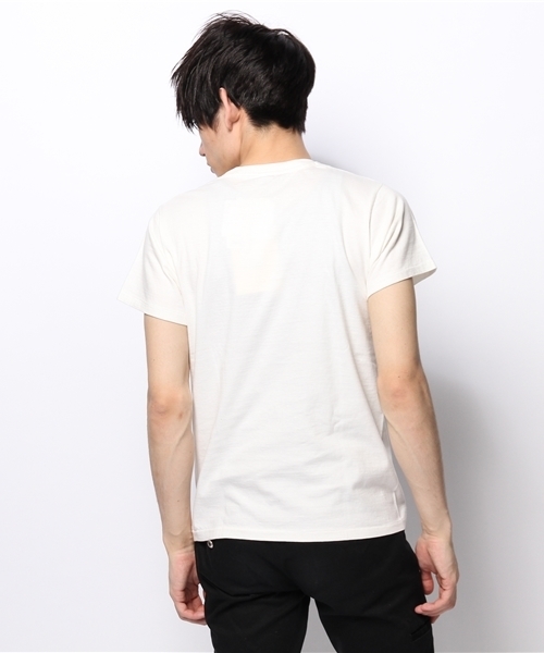And A(アンドエー)の「MADONNA NUDES1979 Photo Tee vol.3 (JACKSON MATISSE)(Tシャツ/カットソー・メンズ・ホワイト・MEDIUM/SMALL)」の2枚目の写真