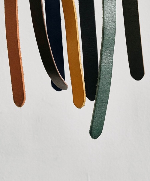 EMMA CLOTHES（エマクローズ）の「本革ロングレザーナローベルト Real Leather Slim Belt（ベルト・メンズ・ブラック/ダークグリーン/ベージュ/オレンジ/キャメル/イエロー/ブルー/ダークブラウン/ホワイト/レッド/チャコール/グレイッシュベージュ/グリーン・FREE）」の15枚目の写真