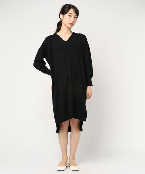 YECCA VECCA（イェッカヴェッカ）の「・Vネックニットワンピース（ワンピース・レディース・ブラック/ブラウン/ブルー/杢グレー・FREE）」の14枚目の写真