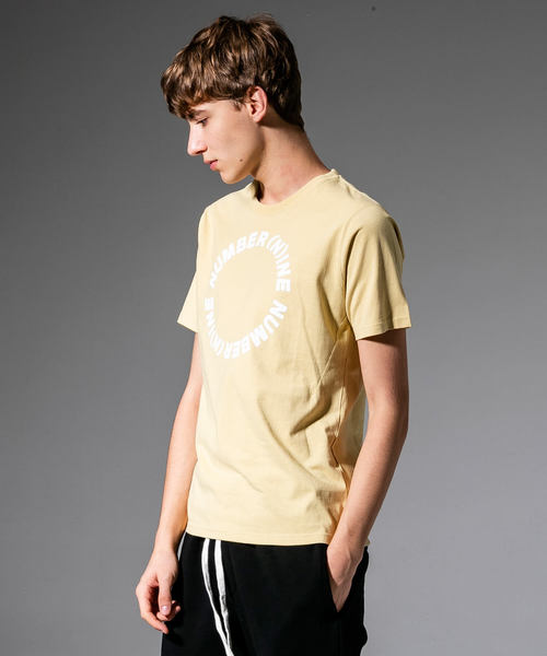 NUMBER (N)INE DENIM(ナンバーナインデニム)の「NUMBER (N)INE DENIM(ナンバーナインデニム)サークルロゴ半袖Tシャツ(Tシャツ/カットソー・メンズ・ホワイト/ブラック/ベージュ・SMALL/MEDIUM/LARGE/X-LARGE)」の7枚目の写真