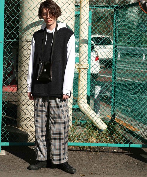 JUNRED(ジュンレッド)の「【ゆったりシルエット】畦ニットソーベスト(ニット/セーター・メンズ・ブラック/ネイビー/キャメル/グレー・M/L)」の11枚目の写真