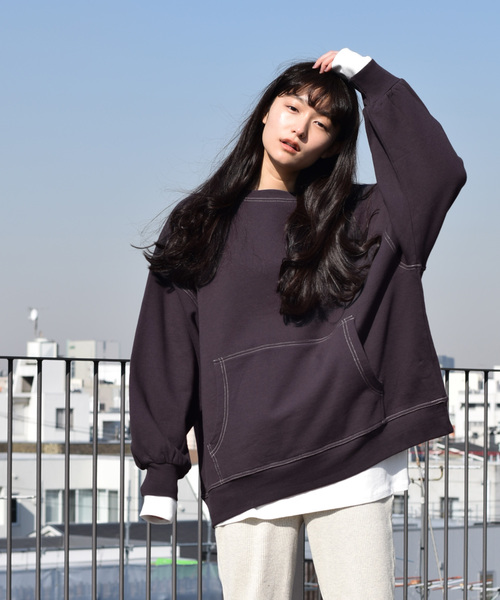 w closet（ダブルクローゼット）の「配色ステッチBigスウェット（スウェット・レディース・アイボリー/グレー系その他/スミクロ・FREE）」の8枚目の写真