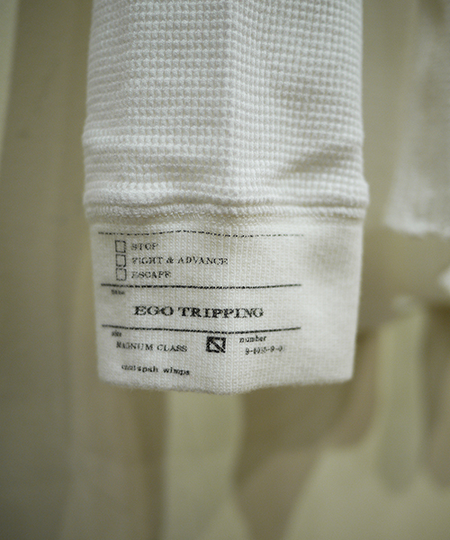EGO TRIPPING(エゴトリッピング)の「mlt2464-RUDE THERMAL TEE カットソー(Tシャツ/カットソー・メンズ・ホワイト/杢グレー・FREE/46/48)」の4枚目の写真