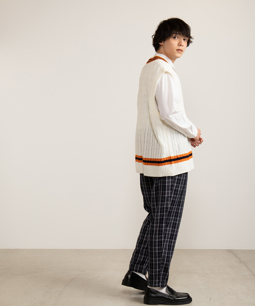 WEGO（ウィゴー）の「WEGO/ケーブルチルデンベスト（ベスト・メンズ・ホワイト/ベージュ/ネイビー/ホワイト系その他・MEDIUM/LARGE）」の12枚目の写真