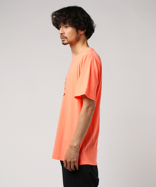 HYSTERIC GLAMOUR（ヒステリックグラマー）の「THE BEACH Tシャツ（Tシャツ/カットソー・メンズ・グリーン/オレンジ/ピンク・LARGE/X-LARGE/SMALL/MEDIUM）」の5枚目の写真