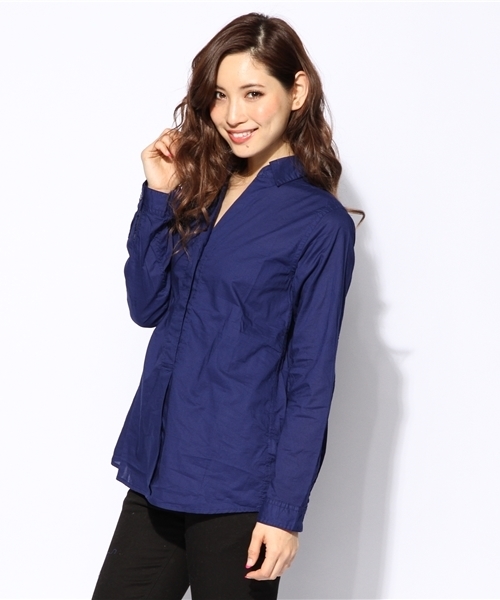 AZUL by moussy（アズールバイマウジー）の「60Sローンスキッパー比翼長袖T/B PO（シャツ/ブラウス・レディース・ライトグレー/ネイビー/オフホワイト/ライトピンク・LARGE/SMALL/MEDIUM）」の3枚目の写真