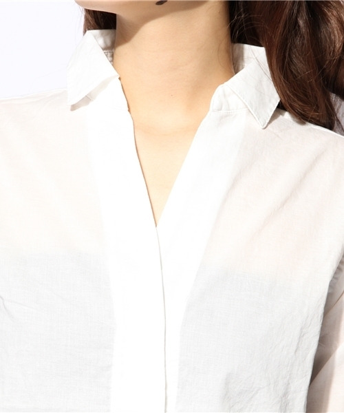 AZUL by moussy（アズールバイマウジー）の「60Sローンスキッパー比翼長袖T/B PO（シャツ/ブラウス・レディース・ライトグレー/ネイビー/オフホワイト/ライトピンク・LARGE/SMALL/MEDIUM）」の10枚目の写真