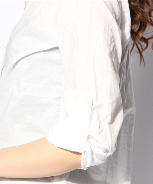 AZUL by moussy（アズールバイマウジー）の「60Sローンスキッパー比翼長袖T/B PO（シャツ/ブラウス・レディース・ライトグレー/ネイビー/オフホワイト/ライトピンク・LARGE/SMALL/MEDIUM）」の5枚目の写真