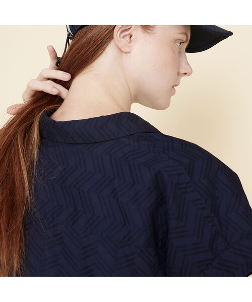 AIGLE(エーグル)の「タピリラ 半袖カットソー(シャツ/ブラウス・レディース・ライトピンク/ダークネイビー/ホワイト・40/38/36)」の17枚目の写真