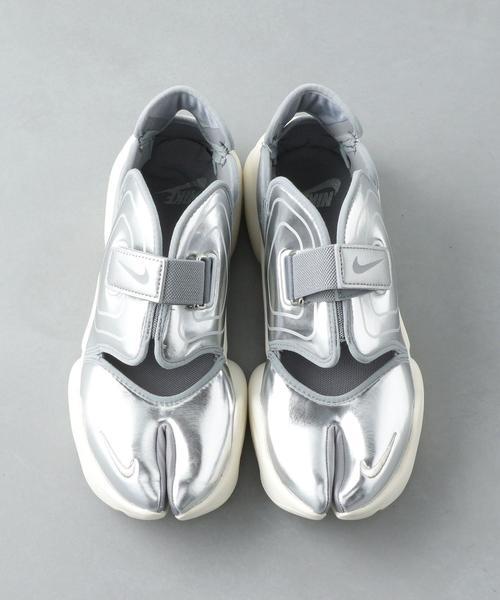 NIKE（ナイキ）の「NIKE ウィメンズ アクア リフト/ナイキ（スニーカー・レディース・シルバー・23cm/22.5cm/23.5cm/25cm/24cm/24.5cm）」の6枚目の写真