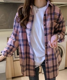 チェックシャツ