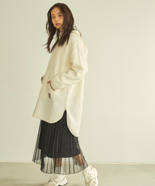 KANGOL EXTRA COMFORT（カンゴールエクストラコンフォート）の「ボアハーフジップチュニック（チュニック・レディース・ネイビー/アイボリー・LL/M/L）」の4枚目の写真