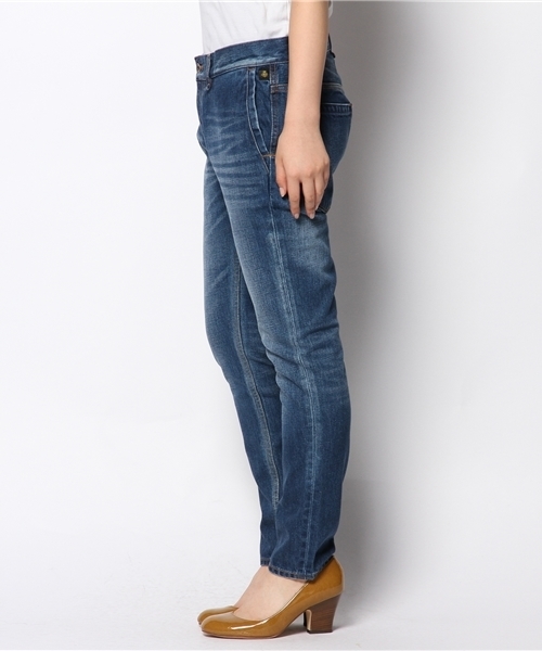 NANO universe（ナノユニバース）の「テーパードデニムパンツ（デニムパンツ・レディース・ネイビー/ブルー/インディゴブルー・36/34/38）」の4枚目の写真