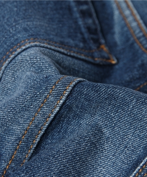 NANO universe（ナノユニバース）の「テーパードデニムパンツ（デニムパンツ・レディース・ネイビー/ブルー/インディゴブルー・36/34/38）」の13枚目の写真