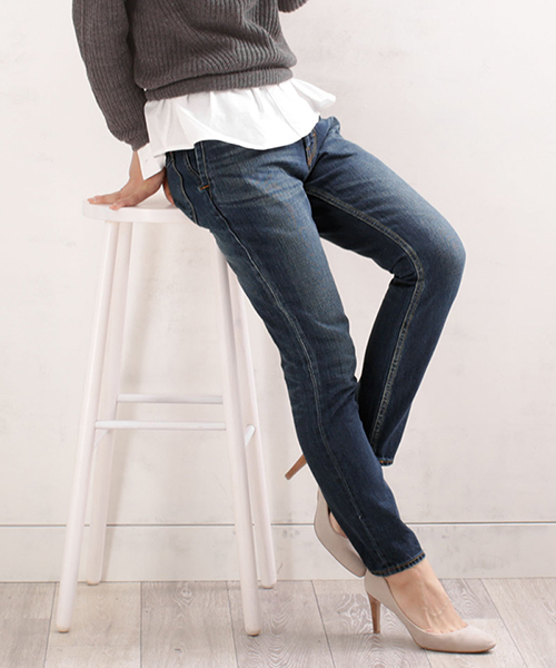 NANO universe（ナノユニバース）の「テーパードデニムパンツ（デニムパンツ・レディース・ネイビー/ブルー/インディゴブルー・36/34/38）」の22枚目の写真