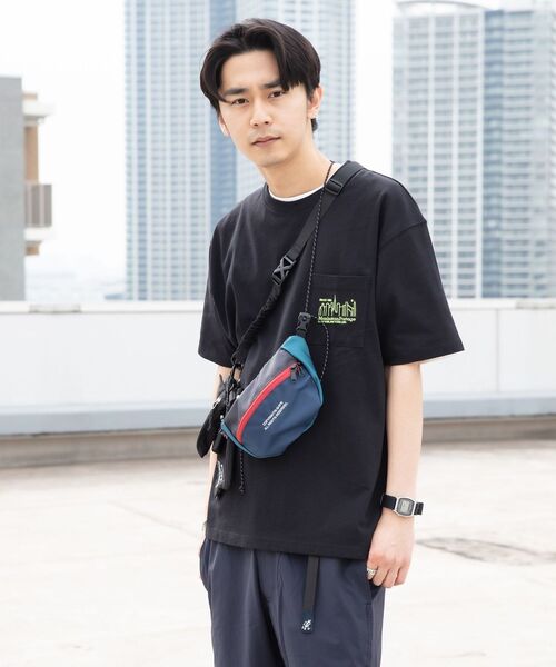 Manhattan Portage（マンハッタンポーテージ）の「【WEB限定/SHIPS別注】Manhattan Portage: ネオンカラー エンブロイダリー ロゴ Tシャツ（Tシャツ/カットソー・メンズ・ホワイト/グレー/ブラック/ナチュラル・SMALL/MEDIUM/X-LARGE/LARGE）」の3枚目の写真