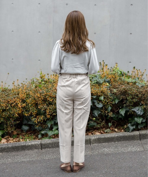 flower(フラワー)の「デイリーフリルニット(ニット/セーター・レディース・ベージュ/ホワイト/グレー・FREE)」の13枚目の写真