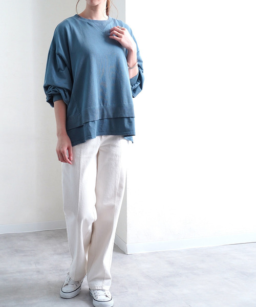 Fizz（フィズ）の「【Fizz/フィズ】　USED加工　裏毛レイヤード風デザイントップス（スウェット・レディース・ブラック/アイボリー/グレイッシュベージュ/ブルー・M）」の22枚目の写真