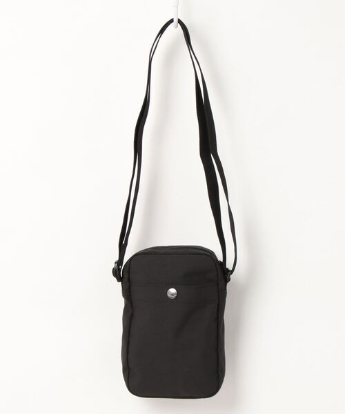 Champion(チャンピオン)の「Champion/チャンピオン グリッツ タテ型ショルダーバッグ 63155(ショルダーバッグ・メンズ・ブラック/グリーン/ベージュ/イエロー・FREE)」の6枚目の写真