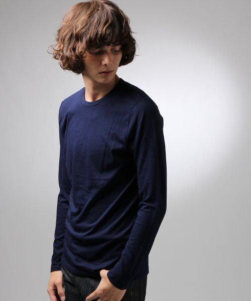 HARE(ハレ)の「温度調整機能/アウトラストクルーネックカットソー【HARE】(Tシャツ/カットソー・メンズ・オフホワイト/ブラック/グレー/ネイビー・SMALL/LARGE/MEDIUM)」の4枚目の写真