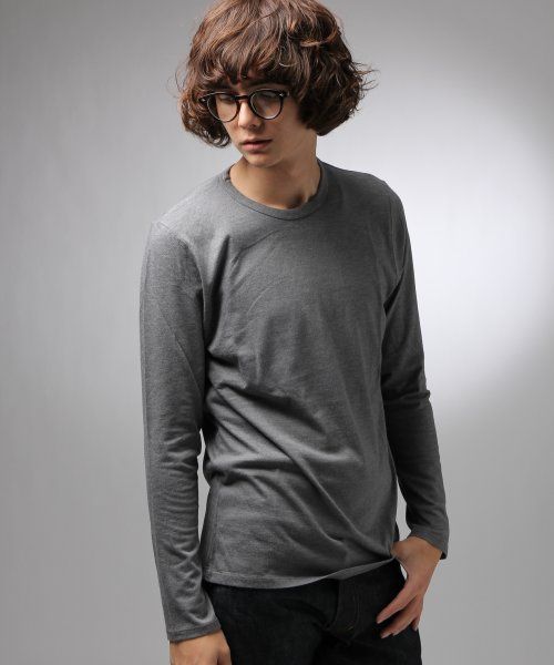 HARE(ハレ)の「温度調整機能/アウトラストクルーネックカットソー【HARE】(Tシャツ/カットソー・メンズ・オフホワイト/ブラック/グレー/ネイビー・SMALL/LARGE/MEDIUM)」の3枚目の写真