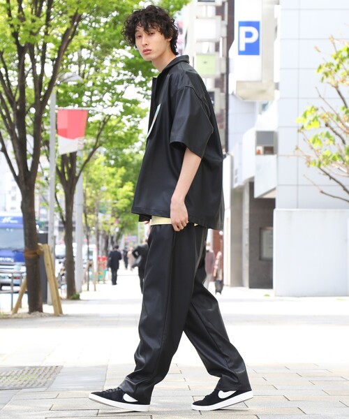 THE SHOP TK （ザ ショップ ティーケー ）の「◆【WEB限定】ビッグシルエットスケーターシャツ/合皮/オンブレー/チェック/セットアップ対応可（シャツ/ブラウス・メンズ・ベージュ系/ダークグリーン系1/ライトグリーン系/ブラック/ブラック系/ブルー系・01/02/03/04）」の16枚目の写真