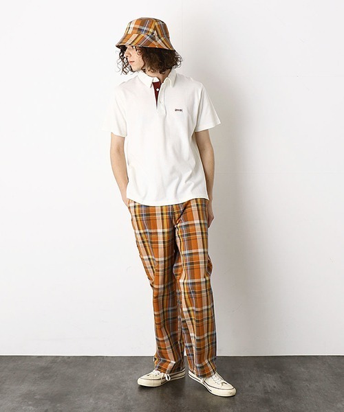 Purple&Yellow（パープルアンドイエロー）の「ワッペン付き　半袖ポロシャツ（ポロシャツ・メンズ・ピンク/ネイビー/アイボリー/カーキ・LARGE/SMALL/MEDIUM/X-LARGE）」の5枚目の写真