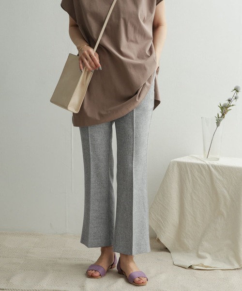 URBAN RESEARCH DOORS(アーバンリサーチドアーズ)の「リネンライクフレアイージーパンツ(その他パンツ・レディース・ベージュ/グレー・38/36)」の12枚目の写真