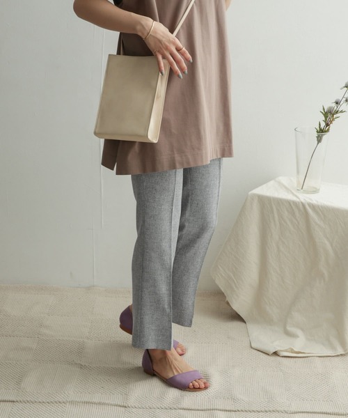 URBAN RESEARCH DOORS(アーバンリサーチドアーズ)の「リネンライクフレアイージーパンツ(その他パンツ・レディース・ベージュ/グレー・38/36)」の21枚目の写真