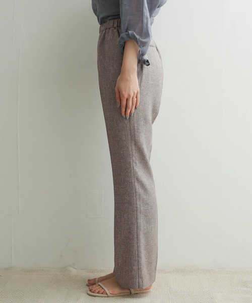 URBAN RESEARCH DOORS(アーバンリサーチドアーズ)の「リネンライクフレアイージーパンツ(その他パンツ・レディース・ベージュ/グレー・38/36)」の19枚目の写真