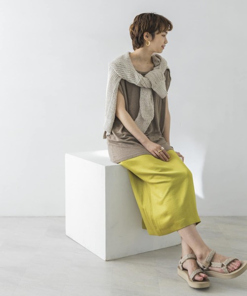 URBAN RESEARCH（アーバンリサーチ）の「リネンノースリーブカットソー（Tシャツ/カットソー・レディース・ブラック/オレンジ/モカ・FREE）」の8枚目の写真