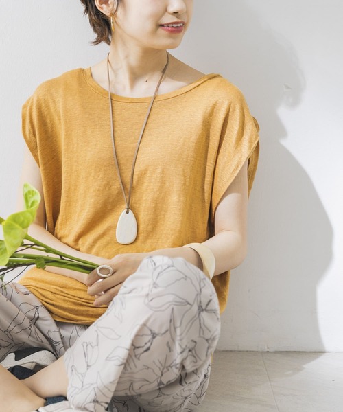 URBAN RESEARCH（アーバンリサーチ）の「リネンノースリーブカットソー（Tシャツ/カットソー・レディース・ブラック/オレンジ/モカ・FREE）」の4枚目の写真