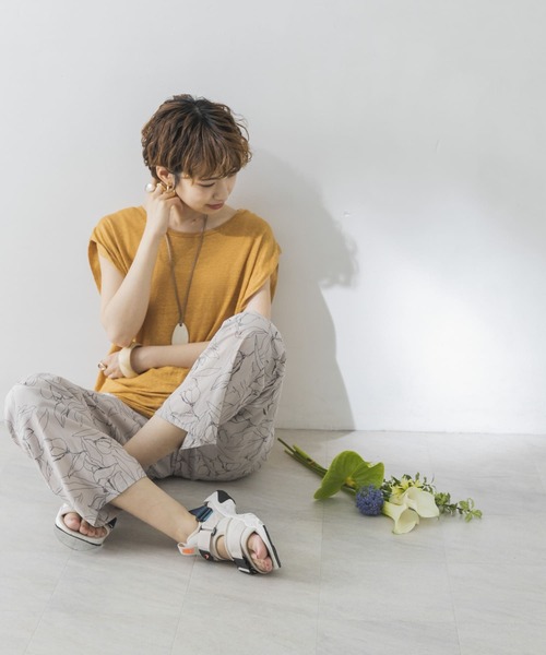 URBAN RESEARCH（アーバンリサーチ）の「リネンノースリーブカットソー（Tシャツ/カットソー・レディース・ブラック/オレンジ/モカ・FREE）」の5枚目の写真