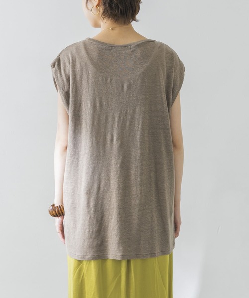 URBAN RESEARCH（アーバンリサーチ）の「リネンノースリーブカットソー（Tシャツ/カットソー・レディース・ブラック/オレンジ/モカ・FREE）」の14枚目の写真