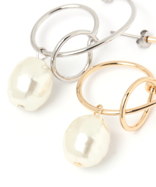 LAKOLE(ラコレ)の「ループパールピアス / 951101(ピアス(両耳用)・レディース・その他2/その他1・FREE)」の4枚目の写真